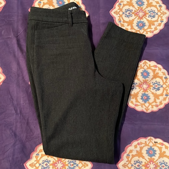 Old Navy High Rise Pixie Dress Pants - Picture 2 of 3
